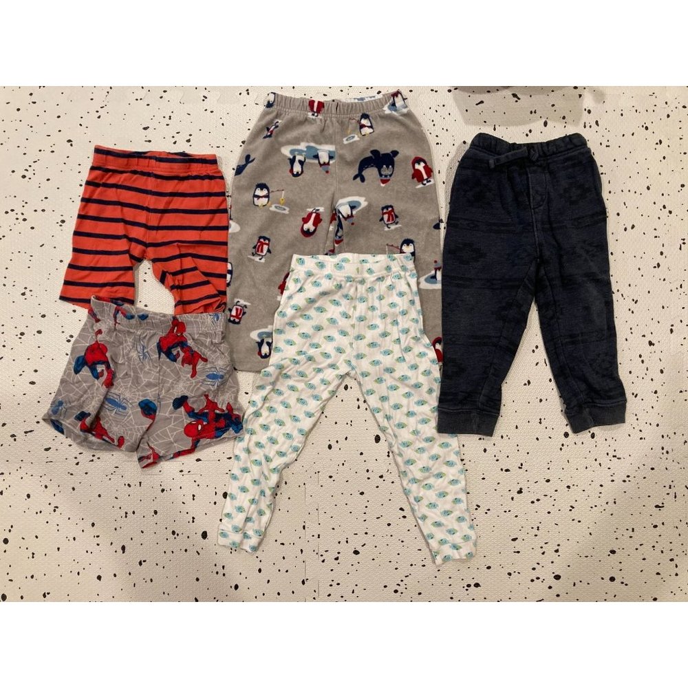 Lot of 5 Boys Bottoms, Various Sizes and Colors, Carter's/Marvel/OshKosh